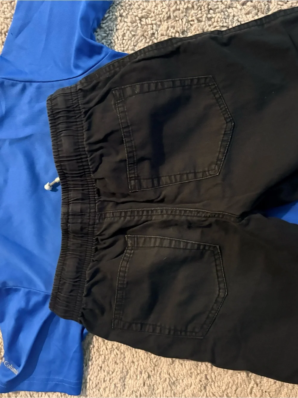 Columbia Blue Graphic Tee with Black Shorts Set